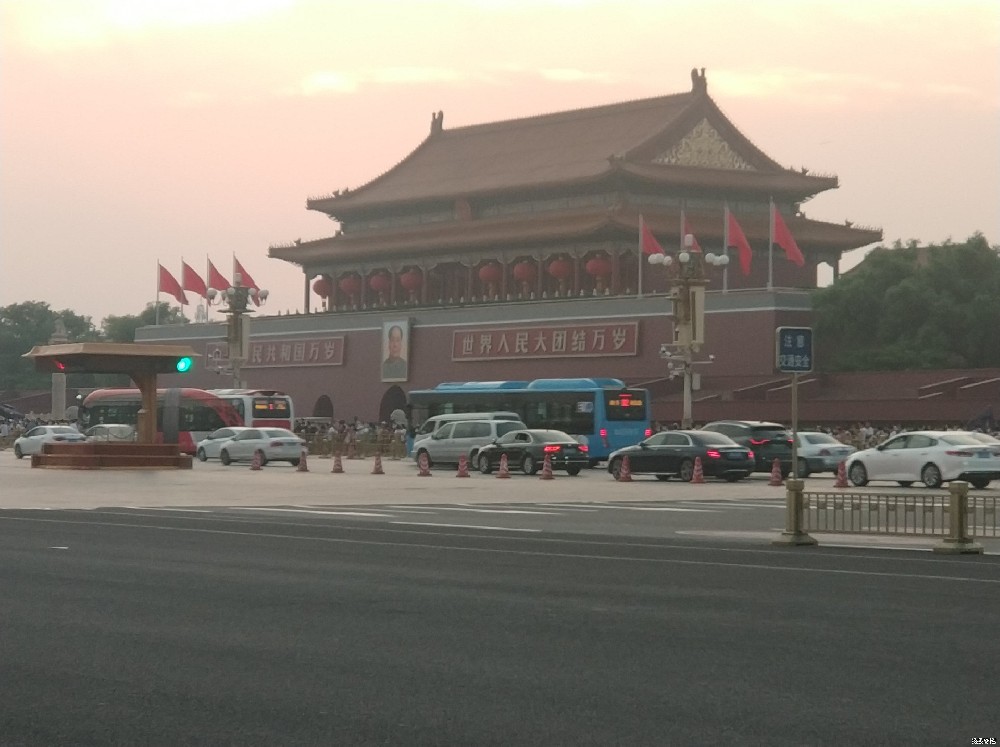 2021年07.07張慧珍北京學(xué)習(xí)與芳子老師合影-知識(shí)就是力量?。。?></a></div>
            <div   id=